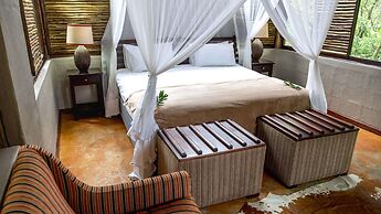 Royal Thonga Safari Lodge