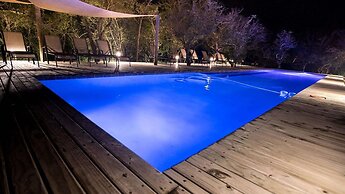 Royal Thonga Safari Lodge