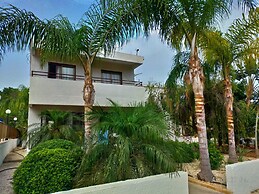 Maricosta Hotel Apartments