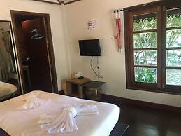 Lipe Sunset Forest Resort