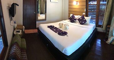 Lipe Sunset Forest Resort