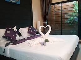 Lipe Sunset Forest Resort