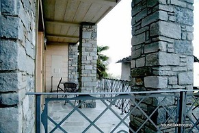 Residence Giglio Gravedona