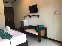 NT House Koh Lipe Resort