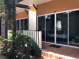 NT House Koh Lipe Resort