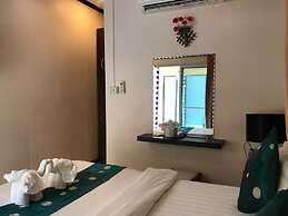 NT House Koh Lipe Resort