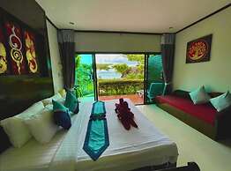 Kathalee Beach Resort Koh Lipe