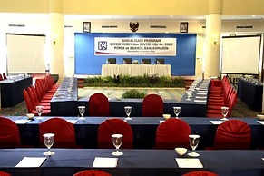 Hotel Grand Tiga Mustika