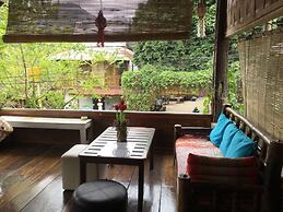 Champa Lao The Villa