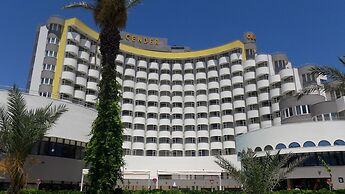Cender Hotel