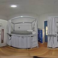 Brasileranza Hostel