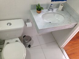 Brasileranza Hostel