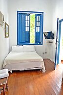 Brasileranza Hostel