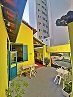 Brasileranza Hostel