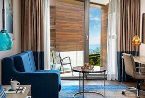 Crowne Plaza Istanbul Florya by IHG