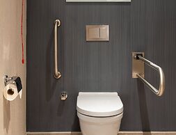Crowne Plaza Istanbul Florya by IHG