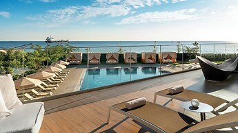 Crowne Plaza Istanbul Florya by IHG