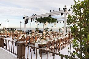Crowne Plaza Istanbul Florya by IHG