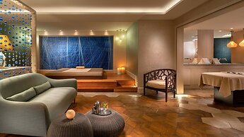 Crowne Plaza Istanbul Florya by IHG