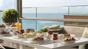 Crowne Plaza Istanbul Florya by IHG