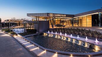 Crowne Plaza Istanbul Florya by IHG