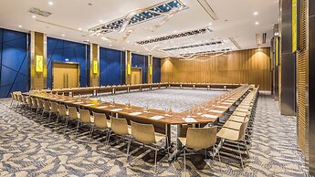 Crowne Plaza Istanbul Florya by IHG