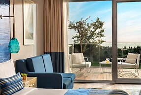 Crowne Plaza Istanbul Florya by IHG