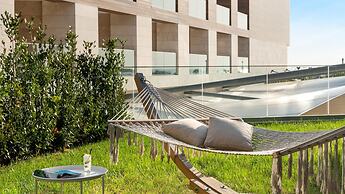 Crowne Plaza Istanbul Florya by IHG