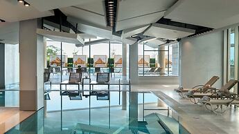 Crowne Plaza Istanbul Florya by IHG