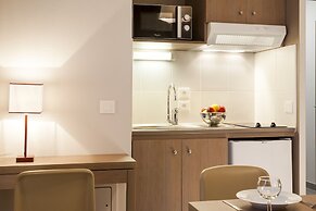 Nehô Suites Porte de Genève - Gare Annemasse