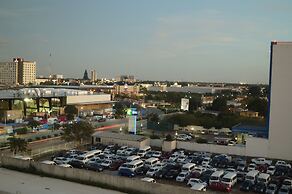 Hampton Inn by Hilton Merida