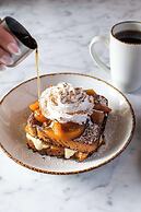 Hilton Garden Inn Downtown Dallas