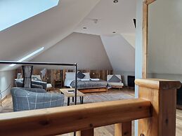 Worth House
