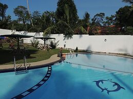 Airport Green View Resort