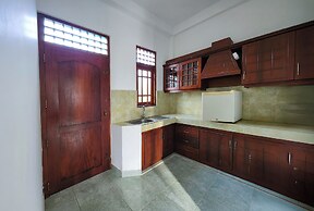 Airport Green View Resort