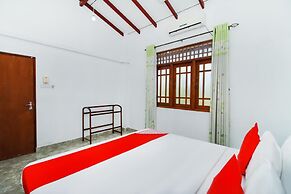 Airport Green View Resort