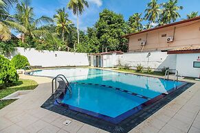 Airport Green View Resort