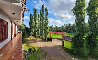 Airport Green View Resort