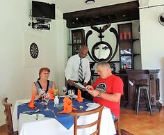 Airport Green View Resort