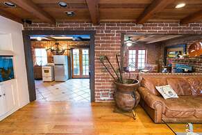 Private 2BD Chandler