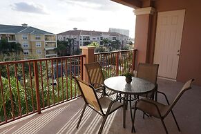 Universal Studio's Area Apt by CozyKey