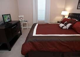 Universal Studio's Area Apt by CozyKey