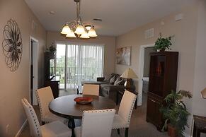 Universal Studio's Area Apt by CozyKey