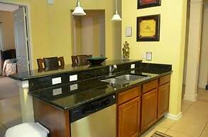 Universal Studio's Area Apt by CozyKey