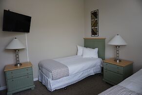 Universal Studio's Area Apt by CozyKey