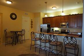 Universal Studio's Area Apt by CozyKey