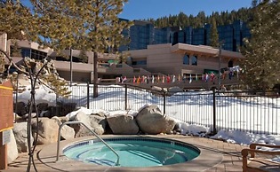 Resort at Squaw Creek Penthouse 808