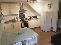 Bancroft Apartment