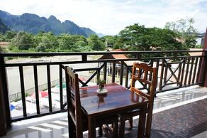 The Grand Riverside Hotel
