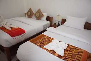 The Grand Riverside Hotel